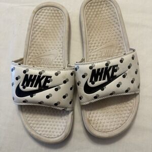 Nike Benassi JDI White Slides 618919–105 Women's Size 8